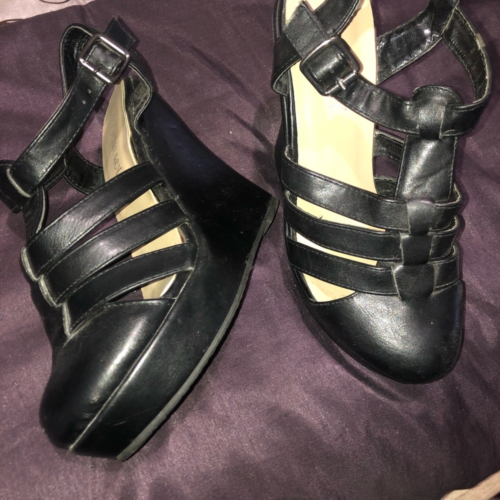 Black Closed Toe Sandal Wedge